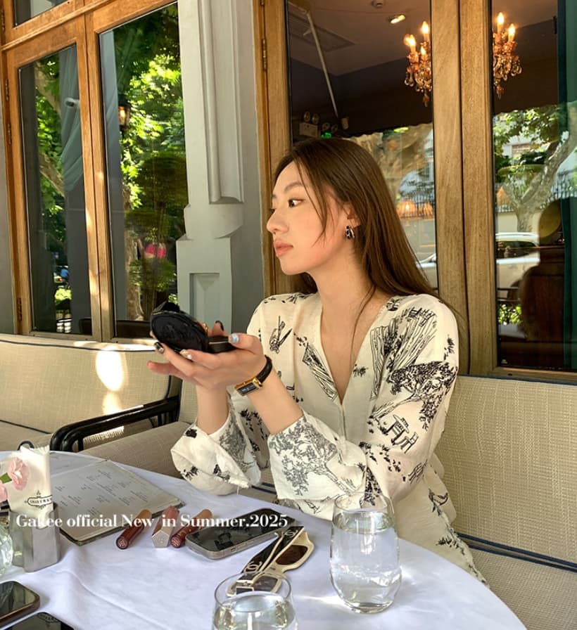 zhaiaiaia 프랑스식 문예 긴팔 여성 셔츠 여름 새로운 거친 가장자리 디자인 태양 보호 셔츠 품격 루즈핏 셔츠 상세 이미지 10