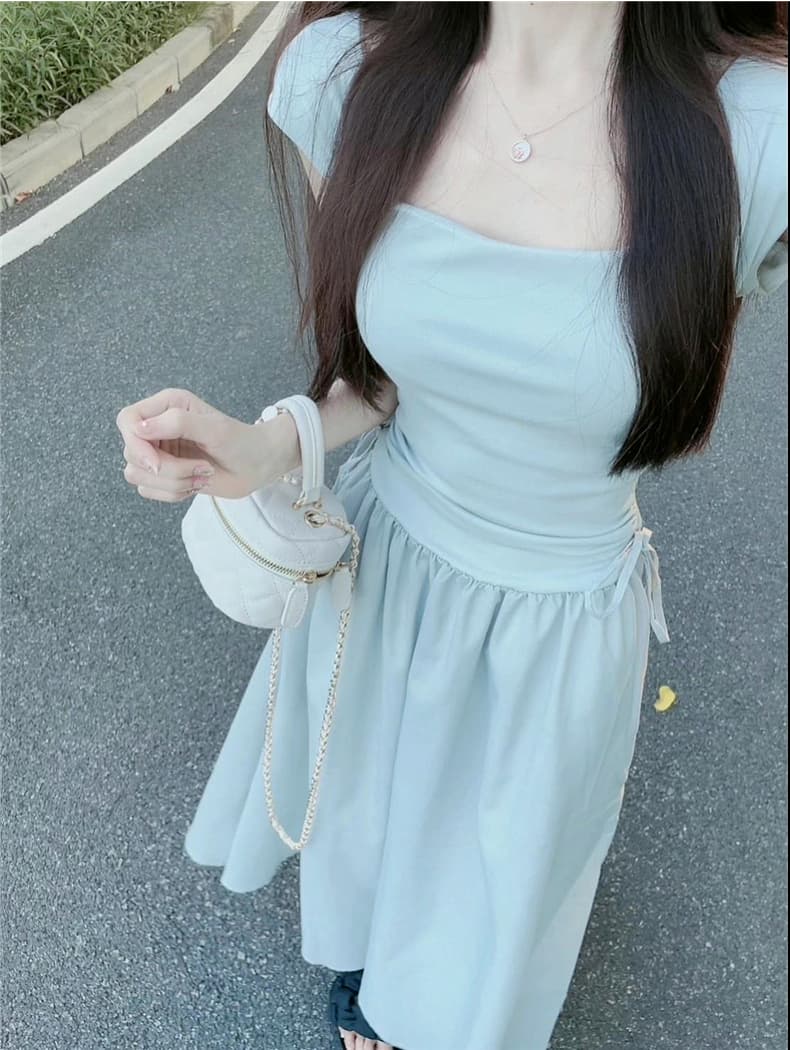차 휴식 프랑스식 광장 칼라 드레스 아이들 여름 2026 새로운 첫사랑 순수한 우유 달콤한 롱 스커트 허리 수축 작은 키 이미지 2