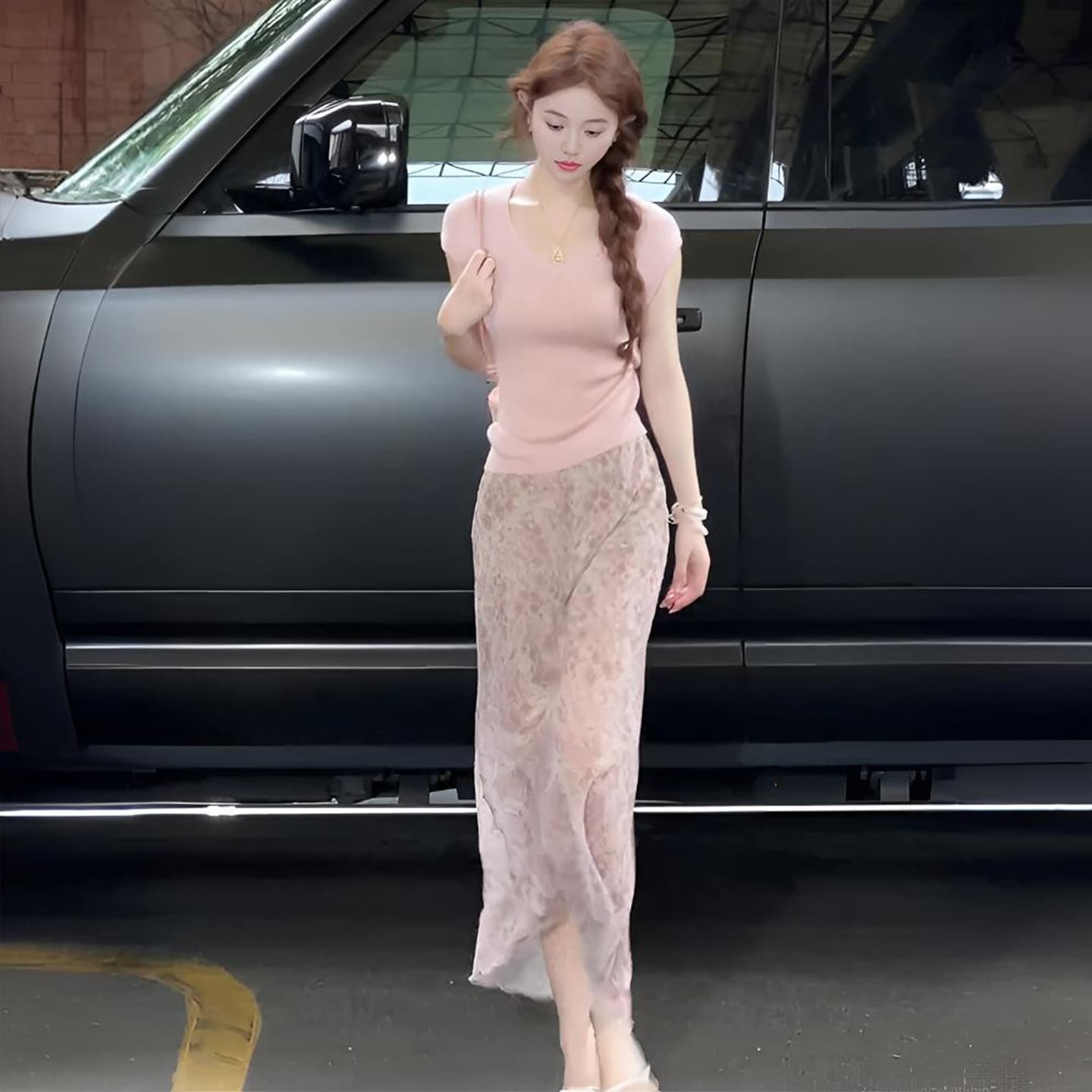 2026 새로운 밝은 여행 착용 가져 가라. 분말 색상 시스템 세트 치마 여름 몸매 가꾸기 슬림해 보이는 꽃무늬 롱 스커트 투피스 세트 이미지 4