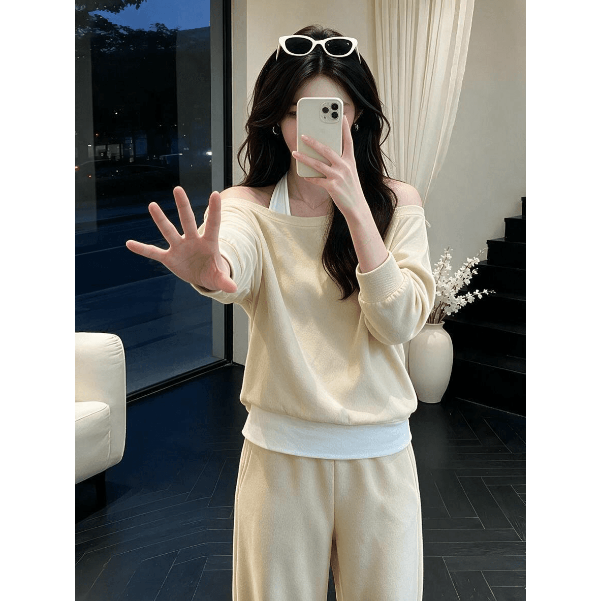 연령 감소 페이크 레이어드 오프숄더 후드티 패션 세트 여성 가을 슈퍼 화재 캐주얼 와이드 레그 팬츠 투피스 세트 이미지 5