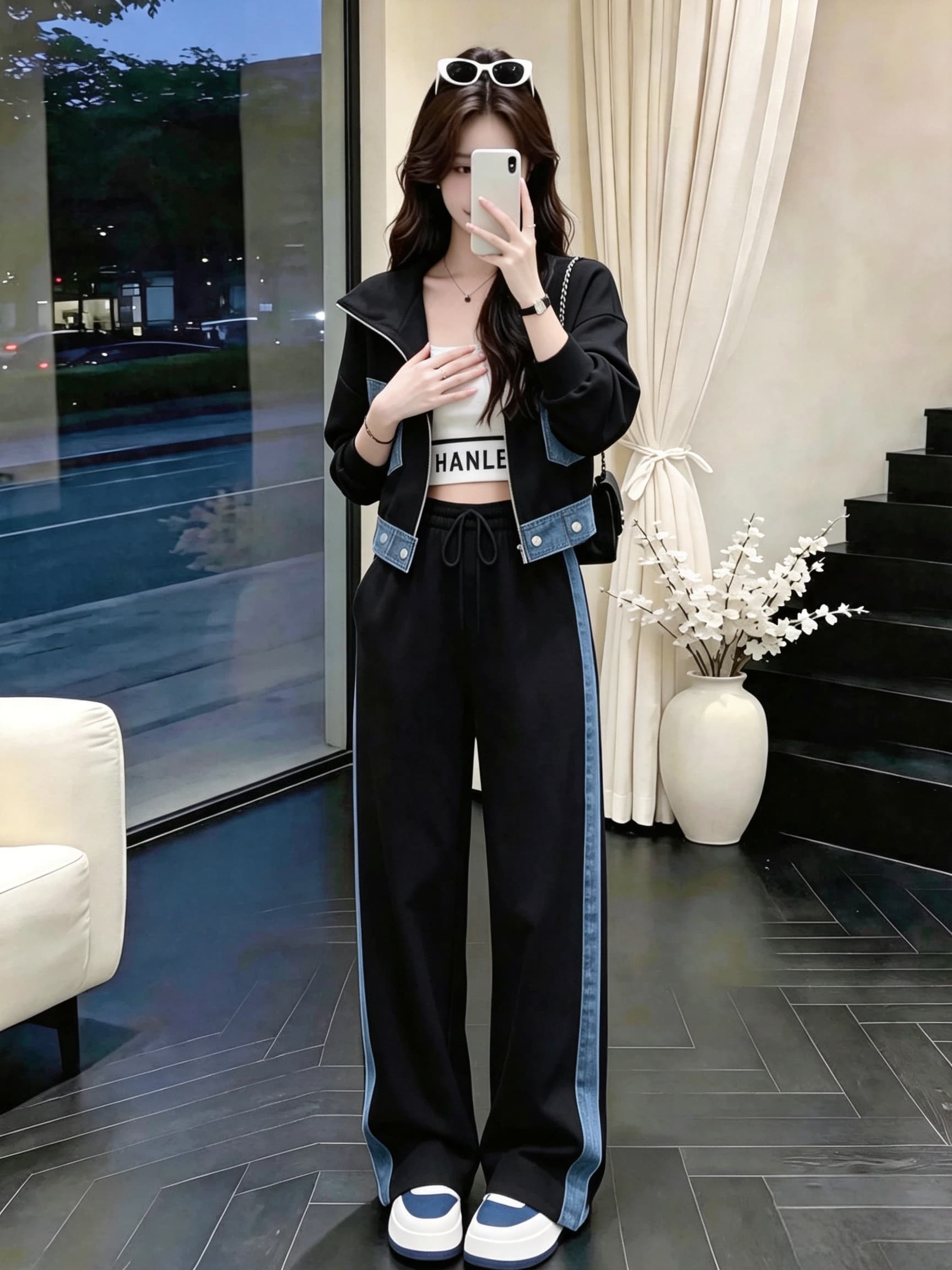 화이트 데님 패치워크 캐주얼 스포츠 슈트 여성 봄 가을 2026 새로운 투피스 세트 인기 연령 감소 학원 스타일 상세 이미지 9