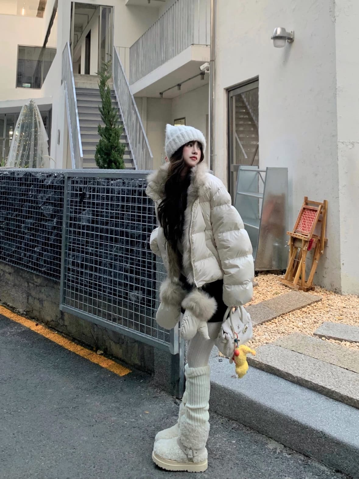 겨울 새로운 쇼트 스타일 아래 면화 의류 여성 모방 여우 모피 칼라 루즈핏 두꺼운 작은 키 한국 스타일 빵 외투 상세 이미지 9