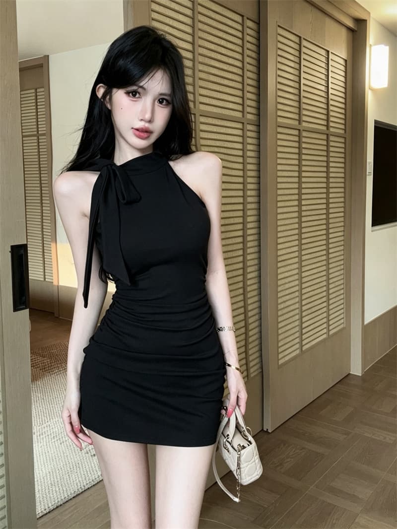 실사 핫걸 스트랩 조끼 몸매 가꾸기 슬림해 보이는 주름 타이트 스커트 점프 슈트 미니 스커트 상세 이미지 1