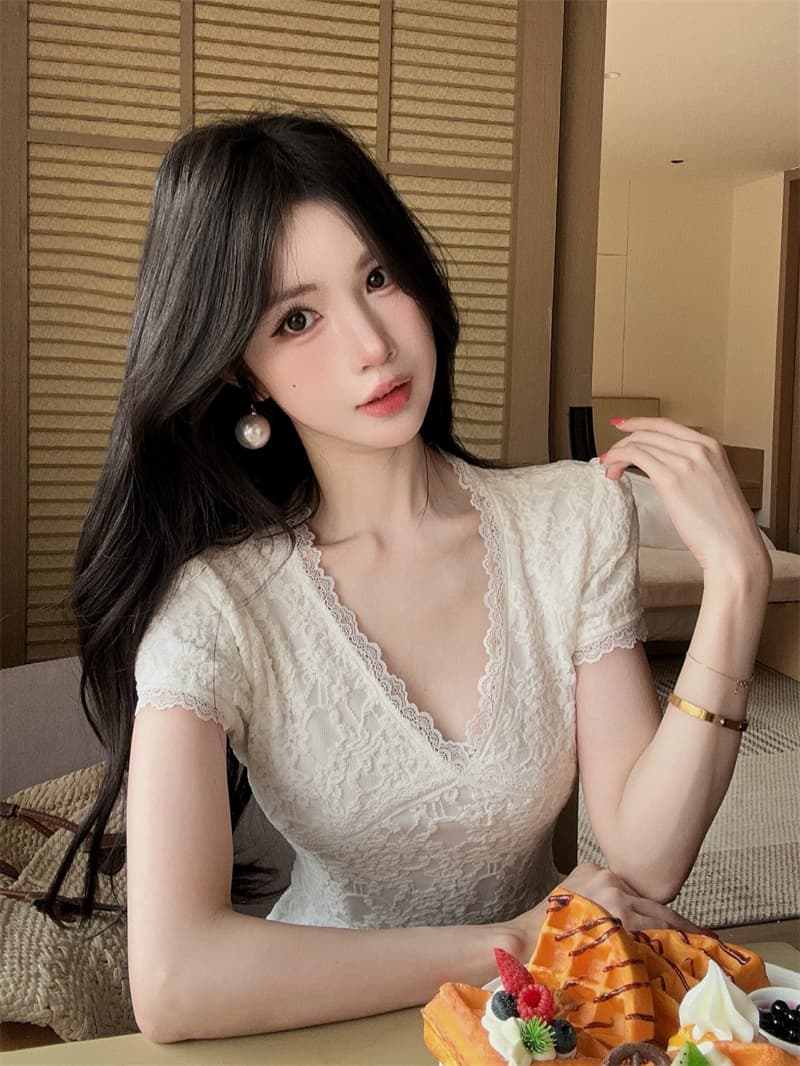 실사 품격 부드러운 레이스 조각 반팔 V넥 슬림해 보이는 몸매 가꾸기 켜기 벨트 안감 안감 상세 이미지 4