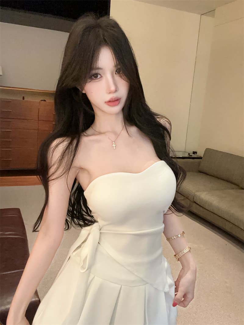 실사 순수한 욕망 불규칙 스트랩 허리 수축 튜브탑 조끼 하이웨이스트 슬림해 보이는 플리츠 스커트 투피스 세트 벨트 가슴 패드 상세 이미지 15