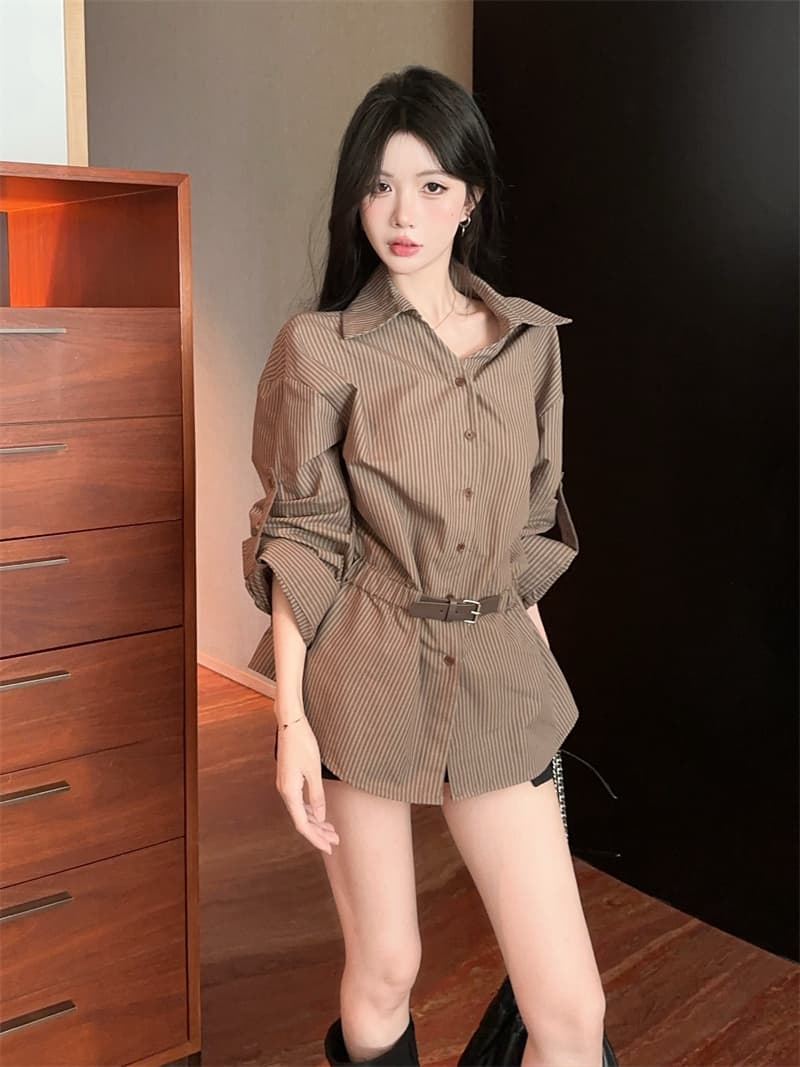 실사 레트로 POLO 칼라 루즈핏 느긋한 스트라이프 허리 수축 품격 셔츠 상세 이미지 12