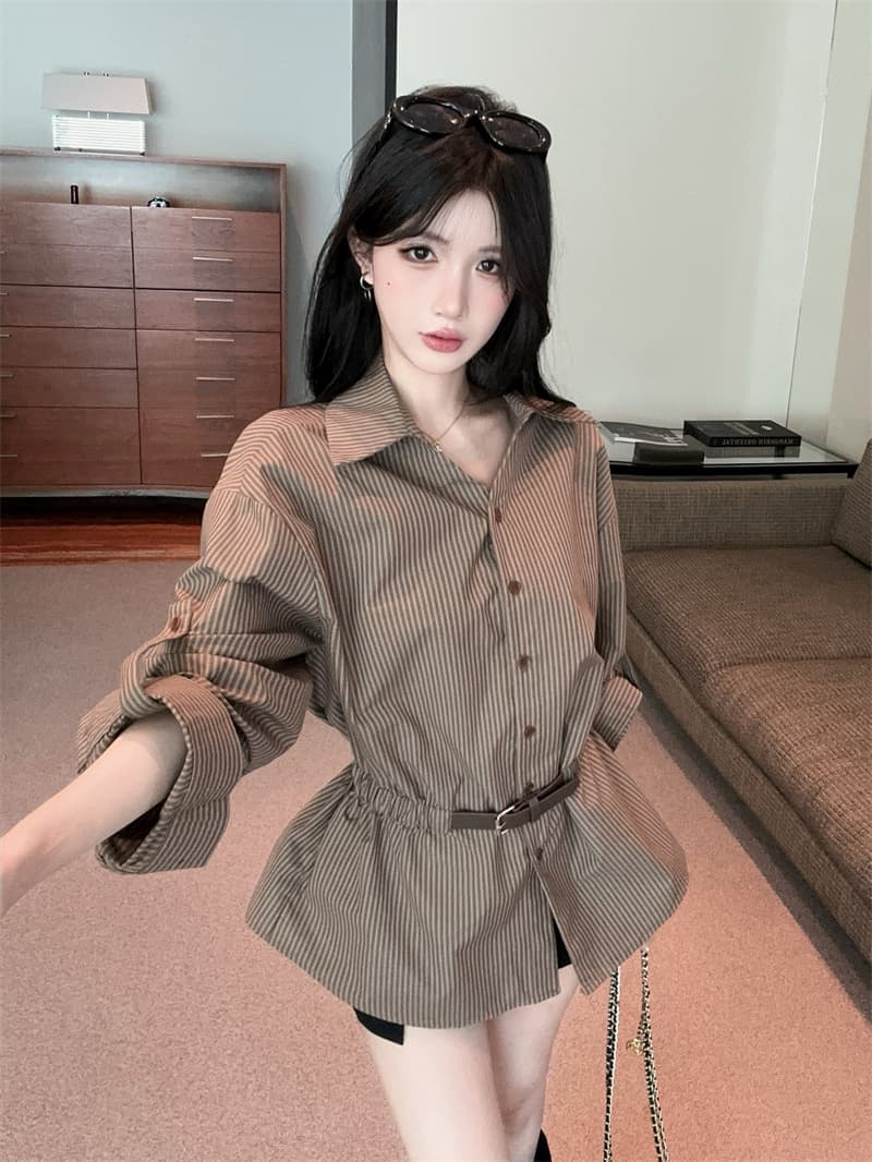 실사 레트로 POLO 칼라 루즈핏 느긋한 스트라이프 허리 수축 품격 셔츠 상세 이미지 13