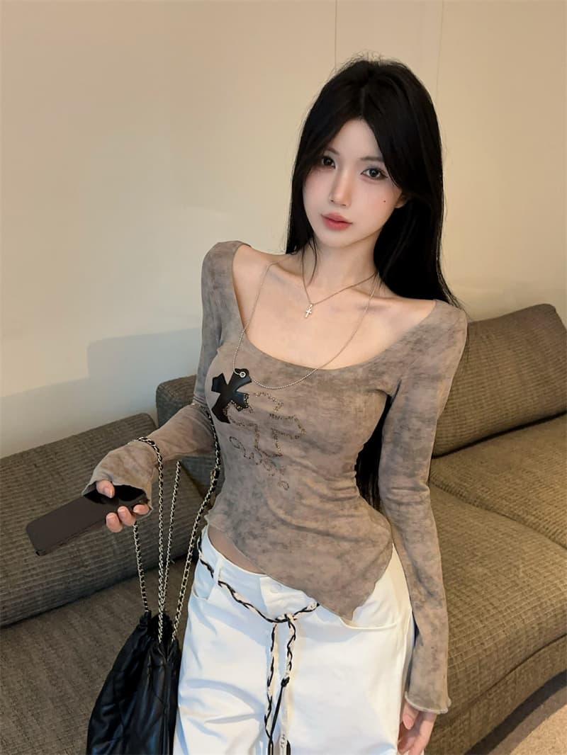 실사 광장 칼라 홀치기 염색 프린트 뜨거운 십자가 목걸이 불규칙 슬림해 보이는 기본 셔츠 맨위 티셔츠 상세 이미지 6