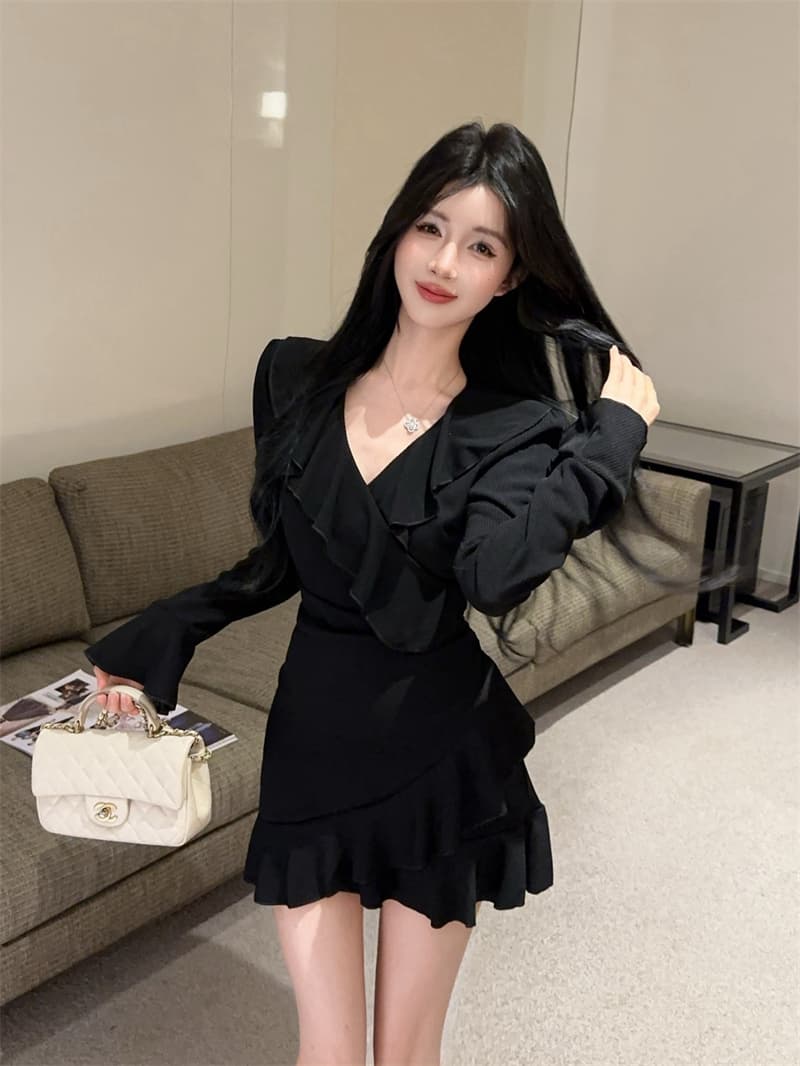 실사 순수한 욕망 바람 프릴 섹시함 V넥 슬림해 보이는 로얄 자매 프랑스식 작은 검은 드레스 긴팔 드레스 상세 이미지 6