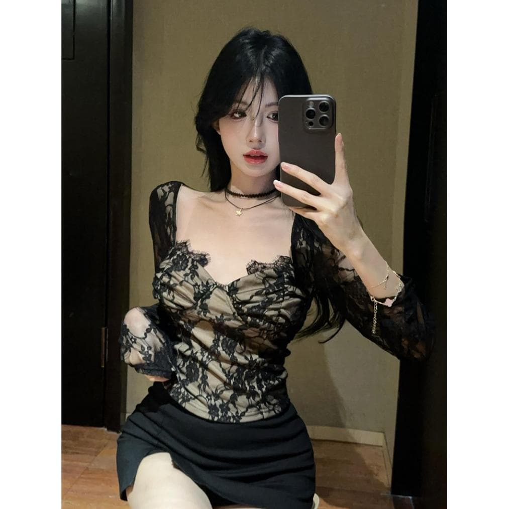 순수한 욕망 레이스 셔츠 깊은 V 넥 몸매 가꾸기 기본 셔츠 맨위