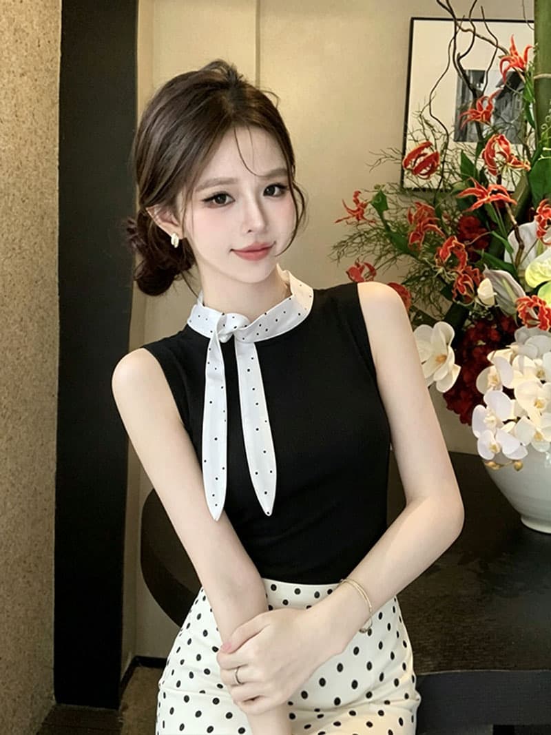 실사 자이언트 잘 생긴 검정색 민소매 맨위 코치 miu 인사이드 착용 가져 가라. 도트 무늬 반신 치마 세트 조끼 여성 여름 상세 이미지 2