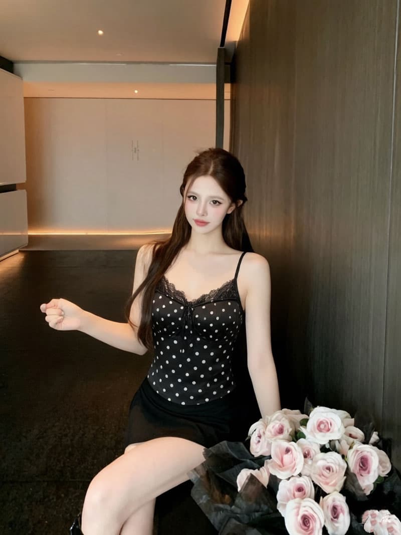 실사 프랑스식 도트 무늬 레이스 튜브탑 캐미솔 허리 수축 핫걸 디자인 센스 쇼트 스타일 상세 이미지 2
