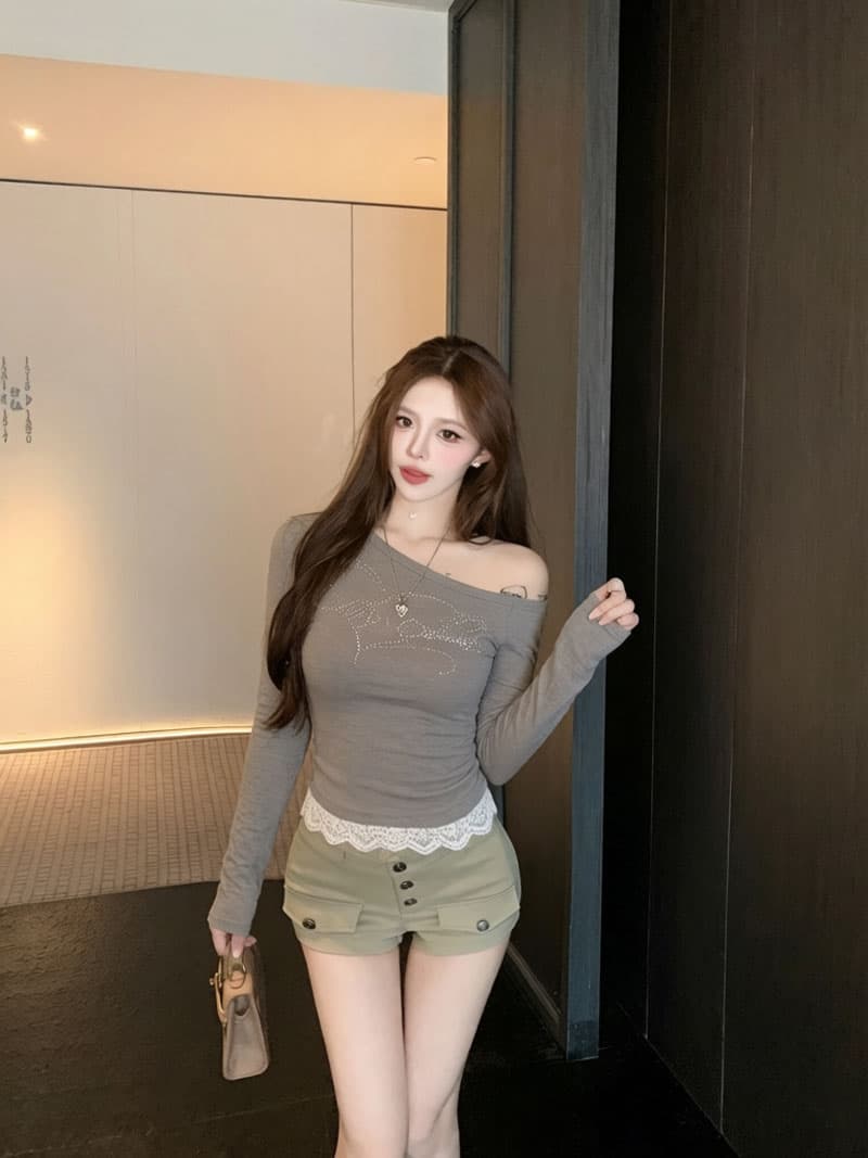 실사 아메리칸 핫걸 얇은 스타일 하트 알파벳 핫픽스 맨위 비스듬한 어깨 디자인 센스 레이스 조각 긴팔 티셔츠 이미지 2