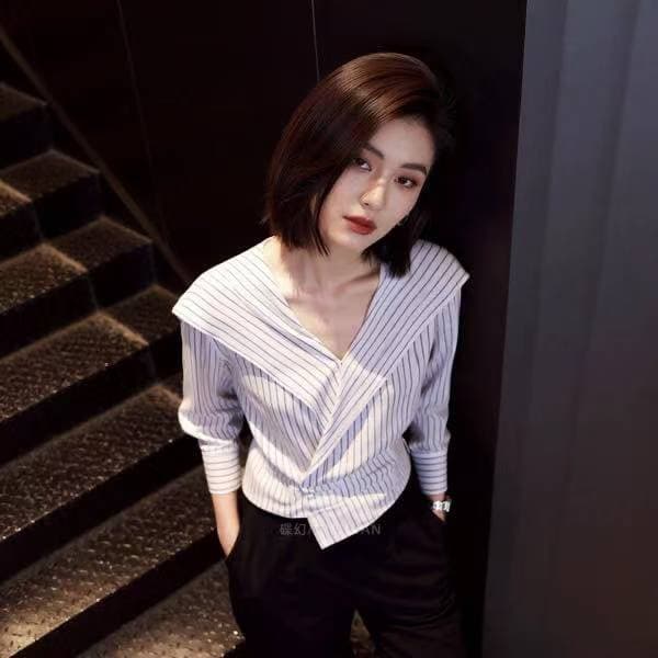2026 봄 새로운 빛 요리 한 바람 스트라이프 긴팔 여성 셔츠 V넥 허리 수축 세련된 슬림해 보이는 빅 사이즈 인사이드 잡아라. 의류 상세 이미지 4