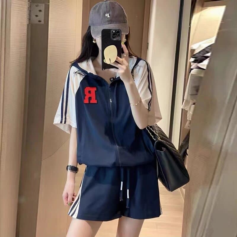 패션 캐주얼 세트 여성 유럽 역 2026 여름 새로운 유럽 상품 캐주얼 후드 맨위 운동 반바지 투피스 세트