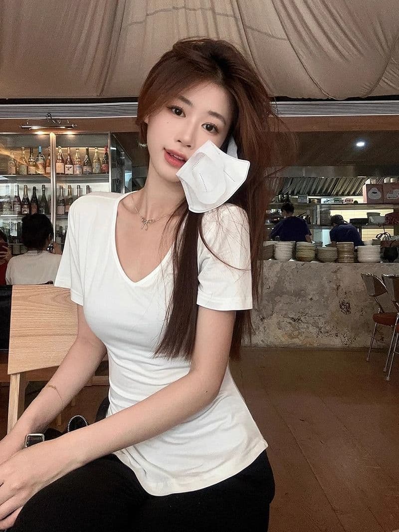 순수한 욕망 바람 몸매 가꾸기 긍정적 인 어깨 V넥 반팔 티셔츠 여성 여름 새로운 불규칙 허리 수축 슬림해 보이는 회색 다용도 맨위 상세 이미지 33