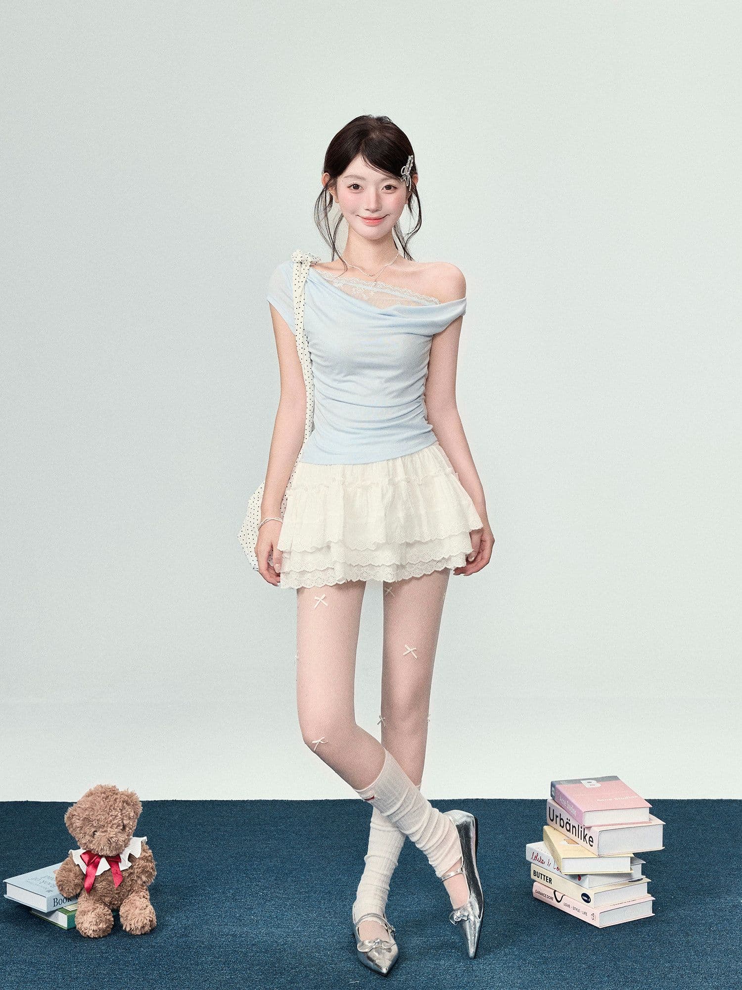 차가운 실크 코튼 비스듬한 어깨 반팔 티셔츠 여성 여름 레이스 흔들다 칼라 작은 키 슬림해 보이는 품격 오프숄더 맨위 상세 이미지 6