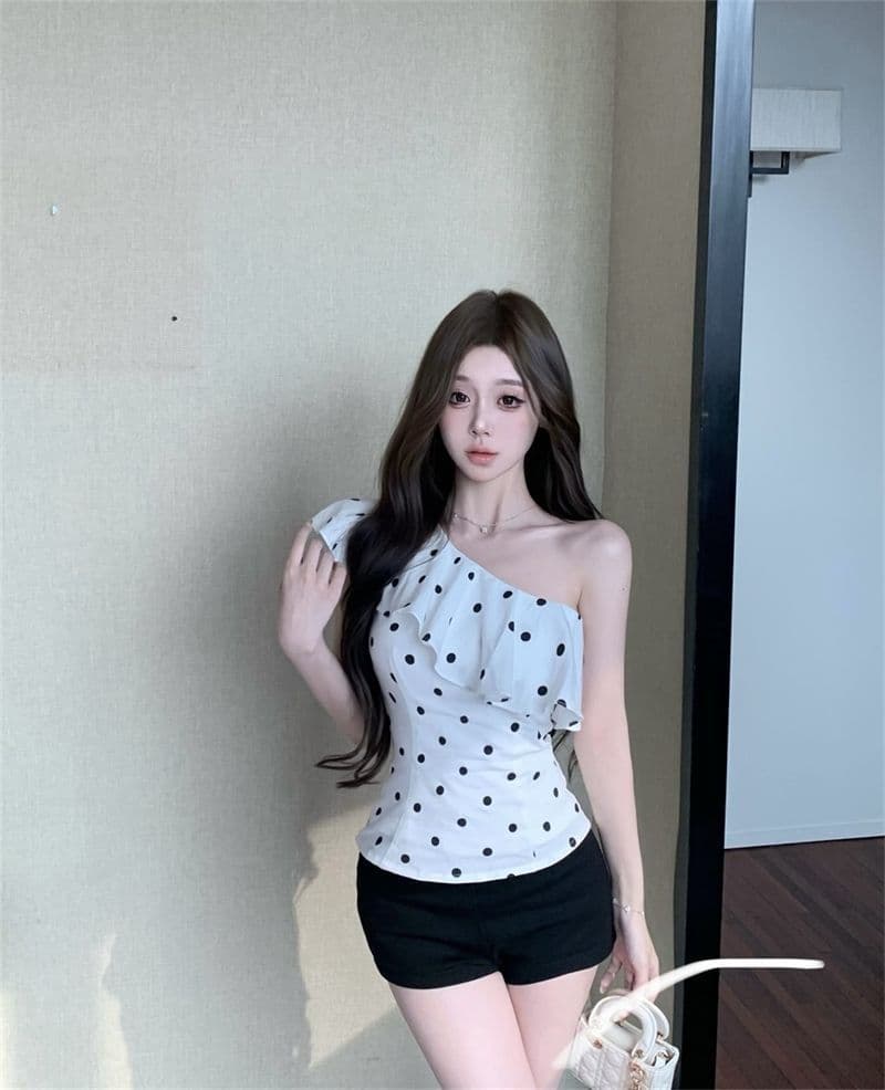 차가운 실크 코튼 프랑스식 프릴 도트 무늬 비스듬한 어깨 민소매 조끼 여성 여름 몸매 가꾸기 핫걸 맨위 이미지 3