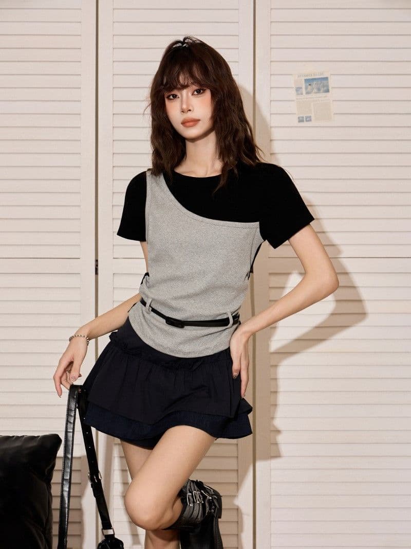 아메리칸 회색 긍정적 인 어깨 배색 페이크 레이어드 반팔 티셔츠 여성 여름 몸매 가꾸기 꼬집기 허리 쇼트 스타일 맨위 2026 새로운 상세 이미지 2