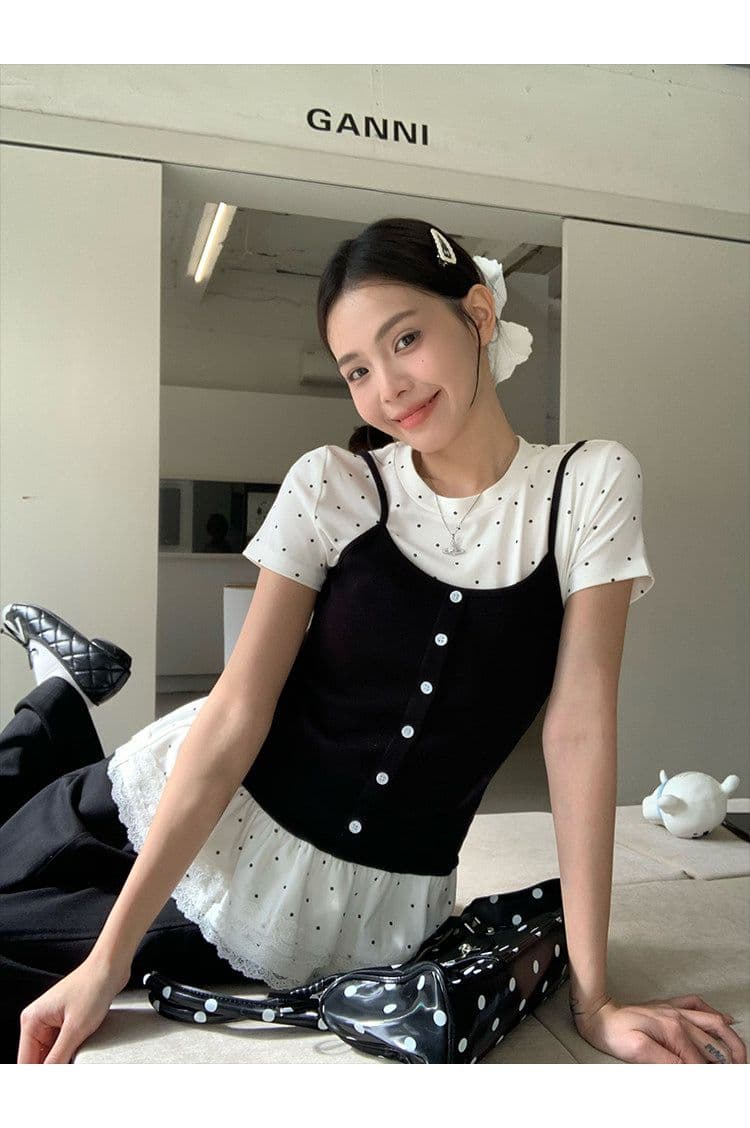 페이크 레이어드 긍정적 인 어깨 반팔 티셔츠 여성 2026 여름 발레 바람 몸매 가꾸기 슬림해 보이는 다용도 아름다운 도트 무늬 맨위 ins 상세 이미지 13
