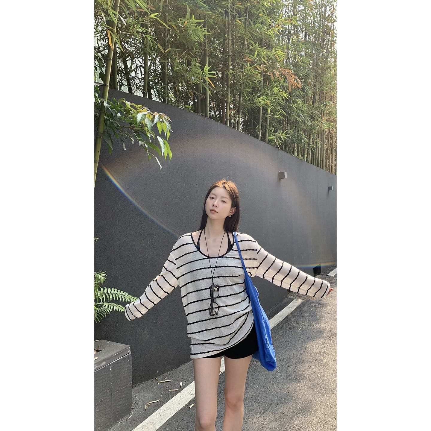 자외선 차단 블라우스 여성 2026 새로운 여름 착용 가져 가라. 슈퍼 화재 연령 감소 긴팔 티셔츠 스트라이프 맨위 이미지 5