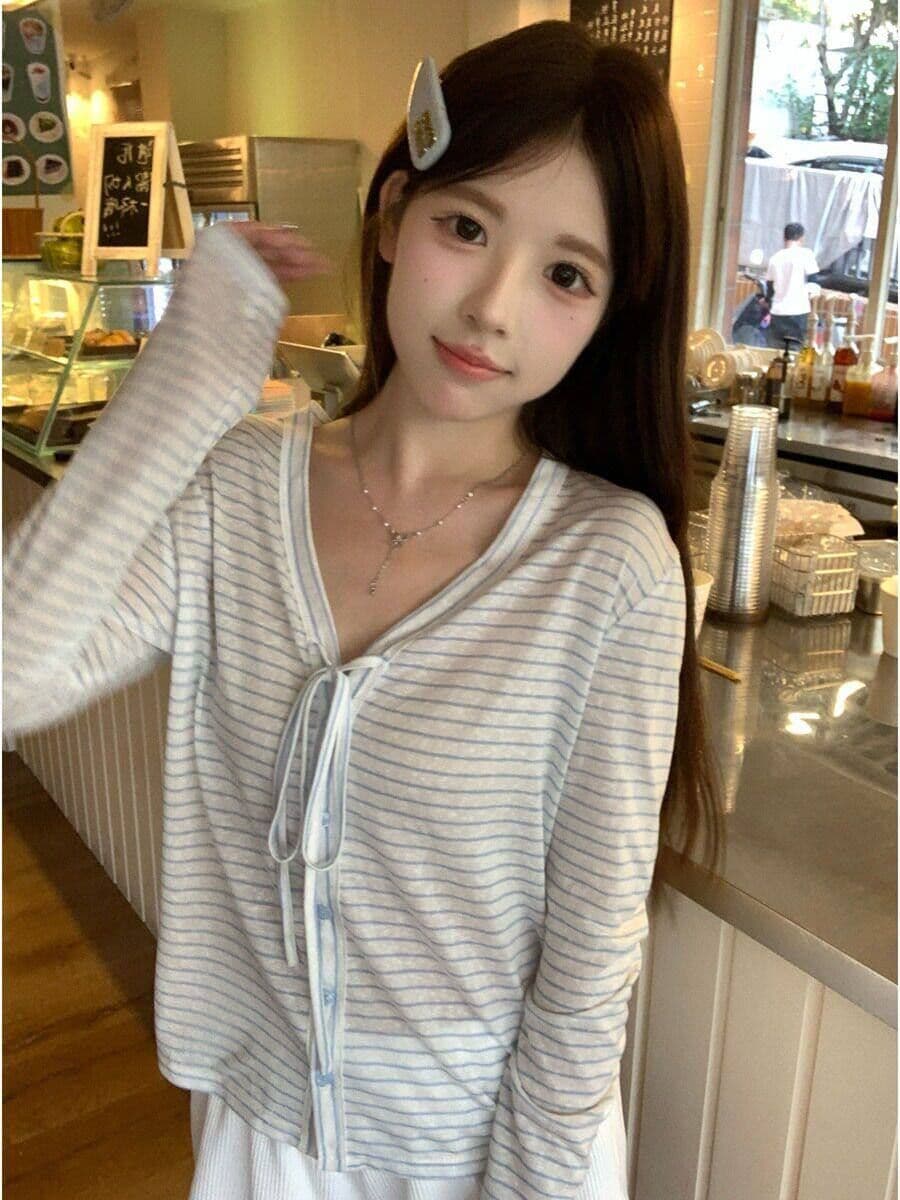 주간 실크 눈꽃 컬러 짜임 스트라이프 긴팔 오픈 가디건 티셔츠 여성 얇은 스타일 마이크로 ~을 통해 루즈핏 자외선 차단 블라우스 맨위 이미지 2