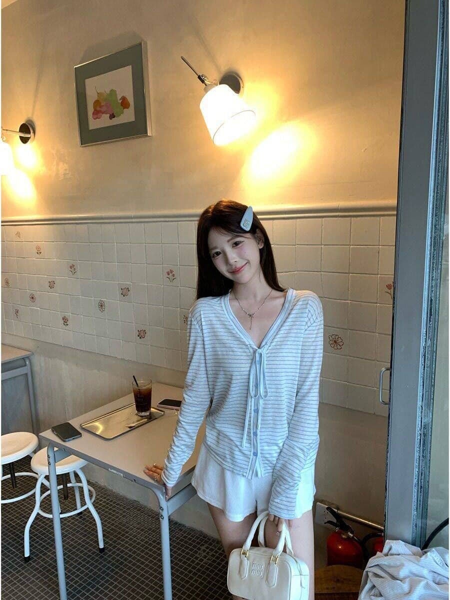 주간 실크 눈꽃 컬러 짜임 스트라이프 긴팔 오픈 가디건 티셔츠 여성 얇은 스타일 마이크로 ~을 통해 루즈핏 자외선 차단 블라우스 맨위 이미지 3
