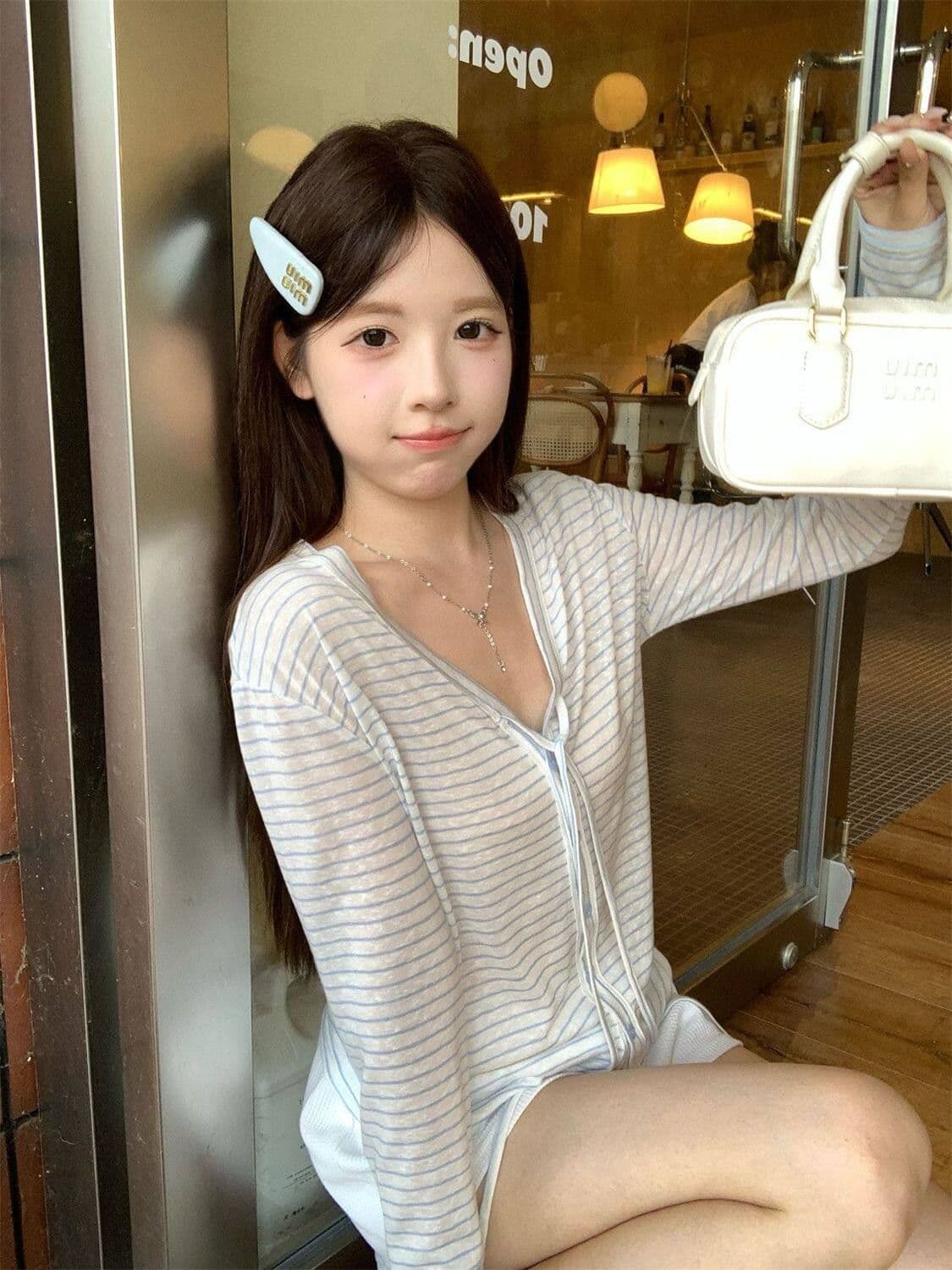 주간 실크 눈꽃 컬러 짜임 스트라이프 긴팔 오픈 가디건 티셔츠 여성 얇은 스타일 마이크로 ~을 통해 루즈핏 자외선 차단 블라우스 맨위 상세 이미지 2