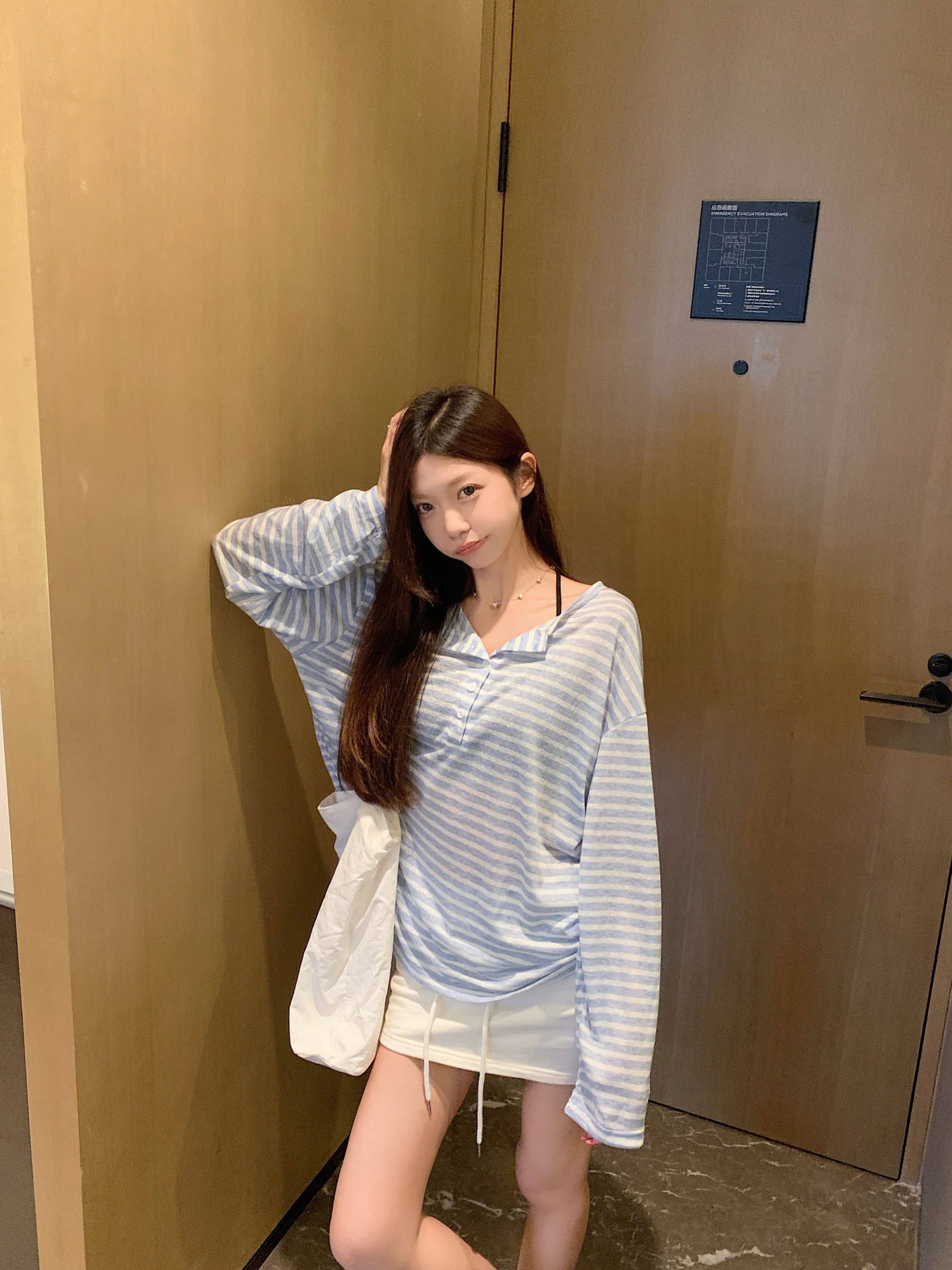 모방 면 눈꽃 면 스트라이프 긴팔 티셔츠 여성 여름 새로운 루즈핏 슬림해 보이는 캐주얼 자외선 차단 블라우스 상세 이미지 1