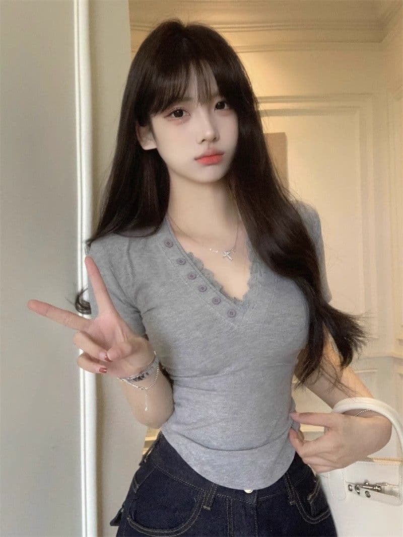 레이스 조각 섹시함 V넥 반팔 티셔츠 여성 여름 몸매 가꾸기 허리 수축 순수한 욕망 회색 타이트 슬림해 보이는 만나는 맨위 상세 이미지 5