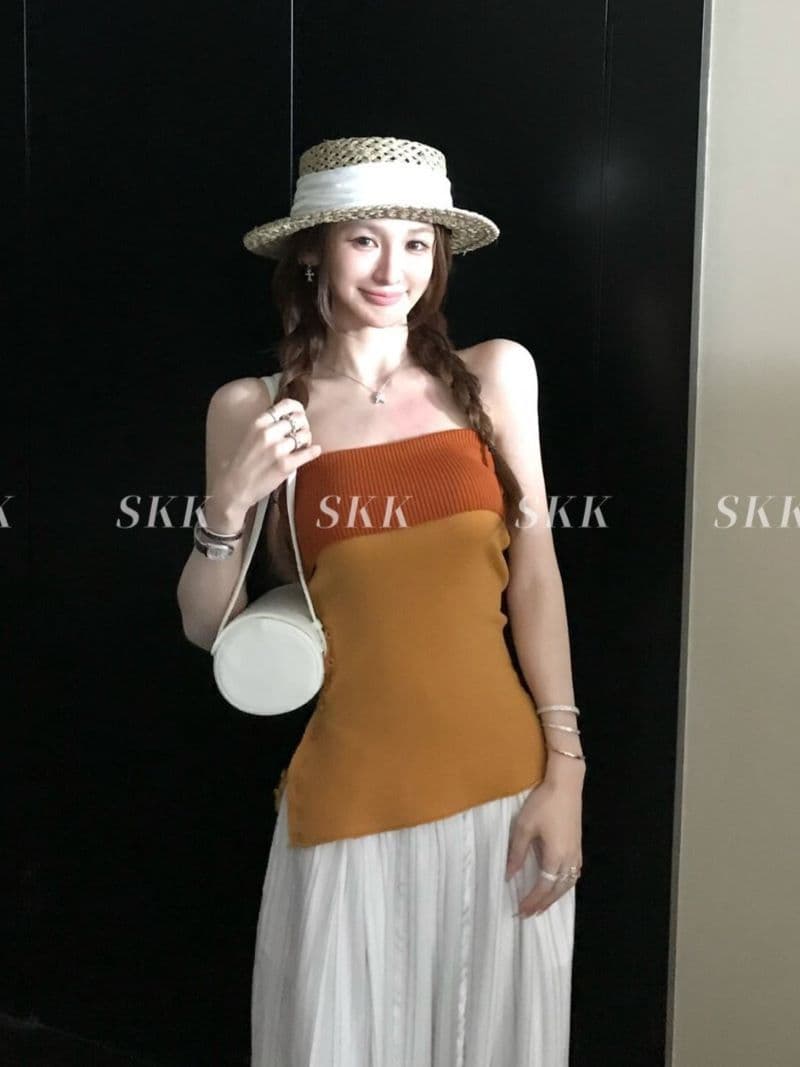 한 부서 배색 패치워크 포장 브로치 짠 셔츠 조끼 2026 여름 몸매 가꾸기 슬림해 보이는 핫걸 패션 다용도 맨위 여성