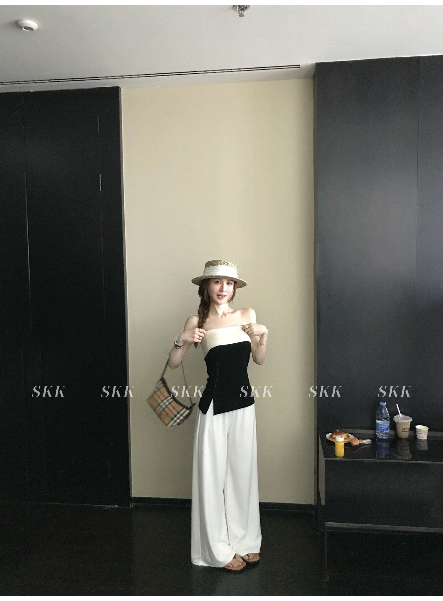 한 부서 배색 패치워크 포장 브로치 짠 셔츠 조끼 2026 여름 몸매 가꾸기 슬림해 보이는 핫걸 패션 다용도 맨위 여성 상세 이미지 13