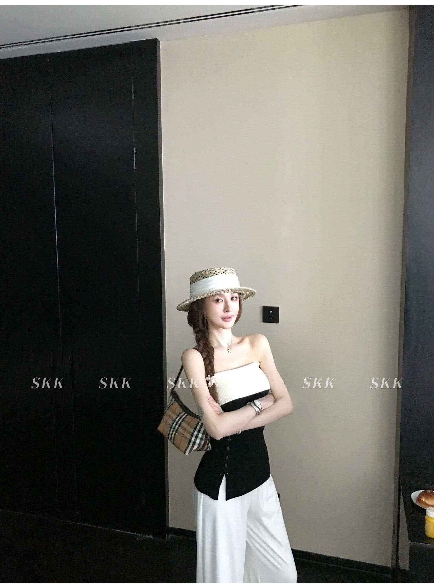 한 부서 배색 패치워크 포장 브로치 짠 셔츠 조끼 2026 여름 몸매 가꾸기 슬림해 보이는 핫걸 패션 다용도 맨위 여성 상세 이미지 19