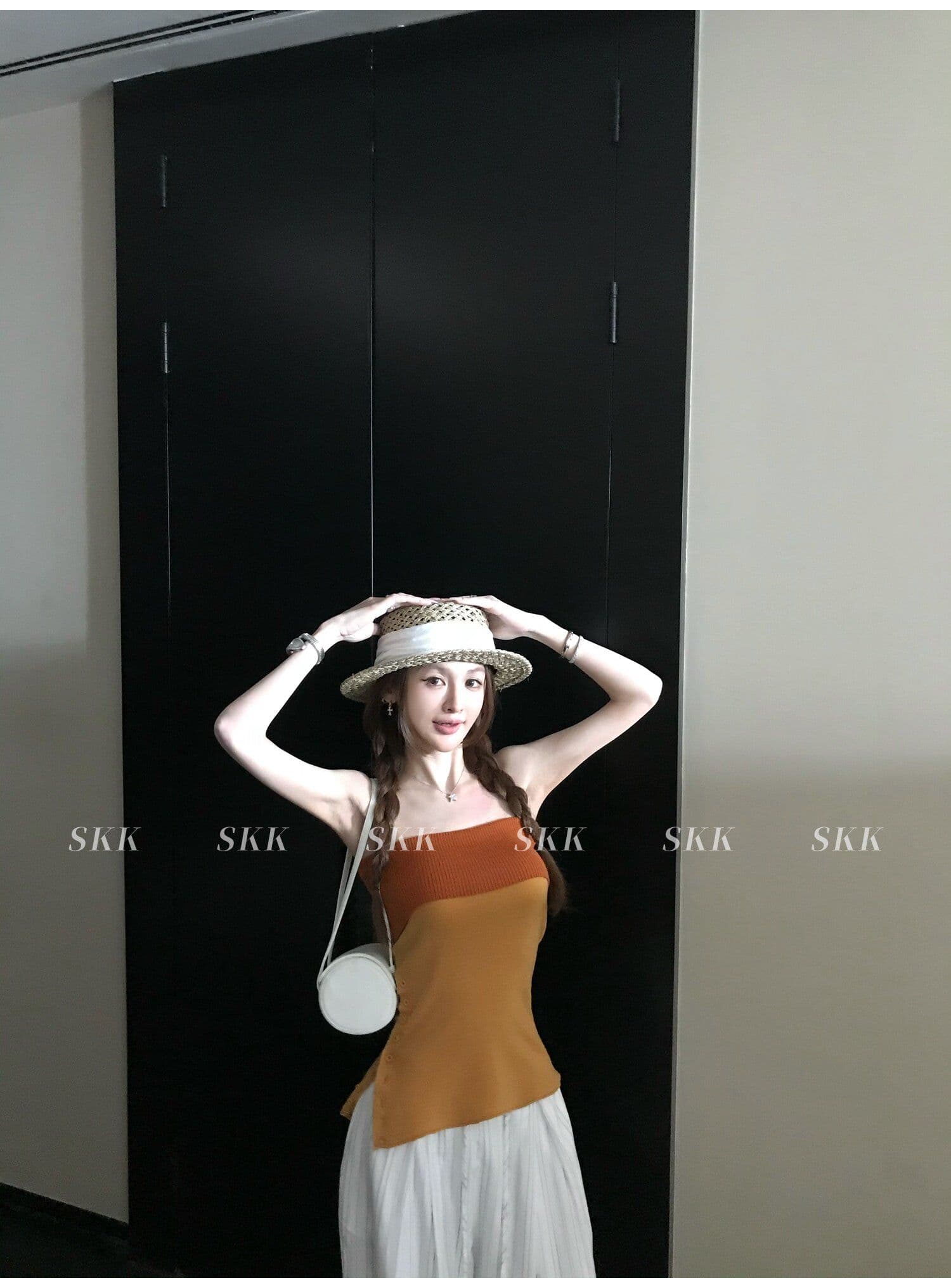 한 부서 배색 패치워크 포장 브로치 짠 셔츠 조끼 2026 여름 몸매 가꾸기 슬림해 보이는 핫걸 패션 다용도 맨위 여성 상세 이미지 23