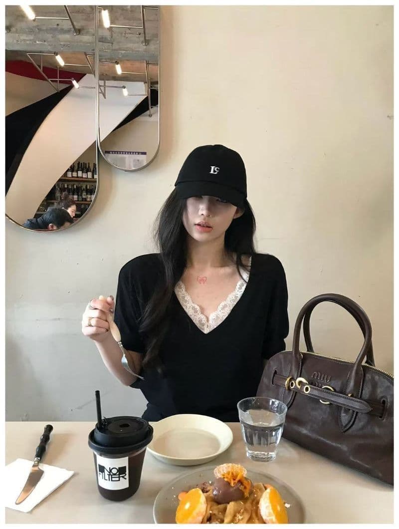 레이스 조각 커프스 있음 마 뭉치 수입 허리 있음 마 주름 한 부서 순수한 욕망 바람 레이스 V넥 반팔 상세 이미지 6