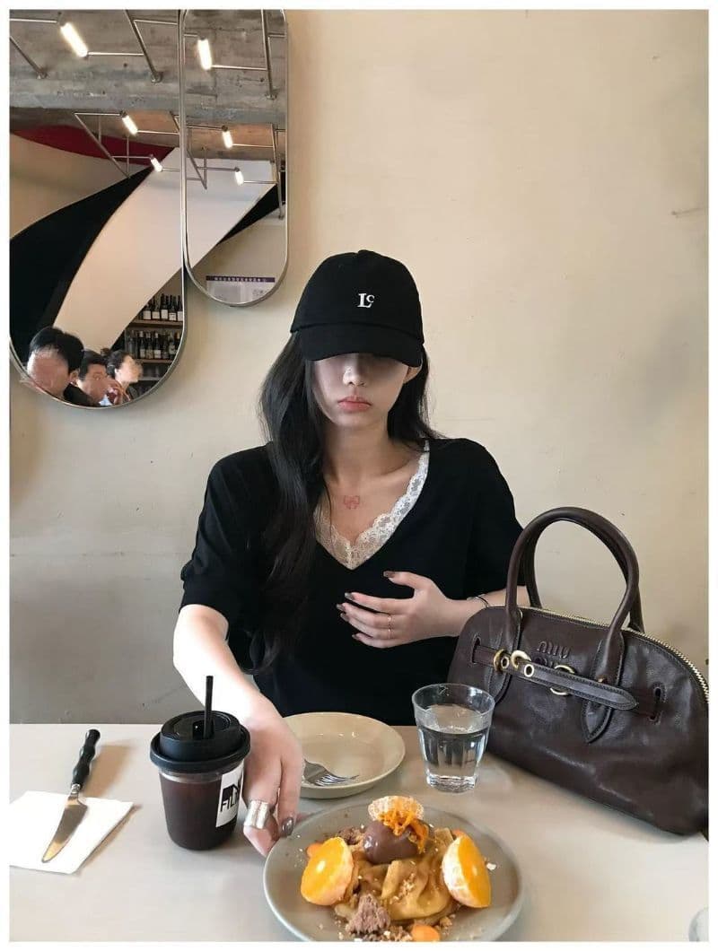 레이스 조각 커프스 있음 마 뭉치 수입 허리 있음 마 주름 한 부서 순수한 욕망 바람 레이스 V넥 반팔 상세 이미지 8