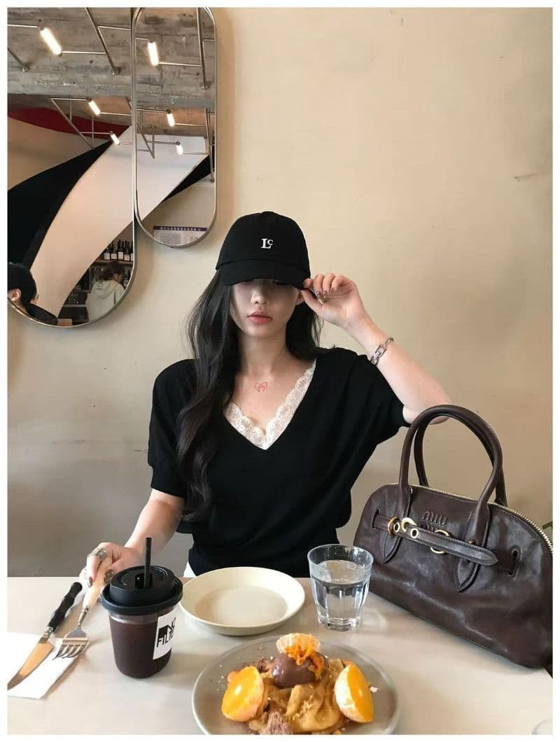 레이스 조각 커프스 있음 마 뭉치 수입 허리 있음 마 주름 한 부서 순수한 욕망 바람 레이스 V넥 반팔 상세 이미지 9