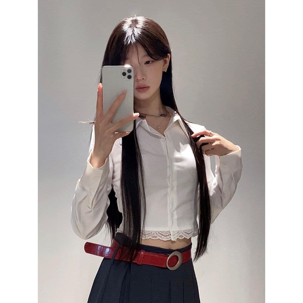 프랑스식 POLO 칼라 레이스 조각 긴팔 여성 셔츠 봄 가을 디자인 센스 작은 대중 몸매 가꾸기 흰 셔츠 쇼트 스타일 맨위 상세 이미지 3