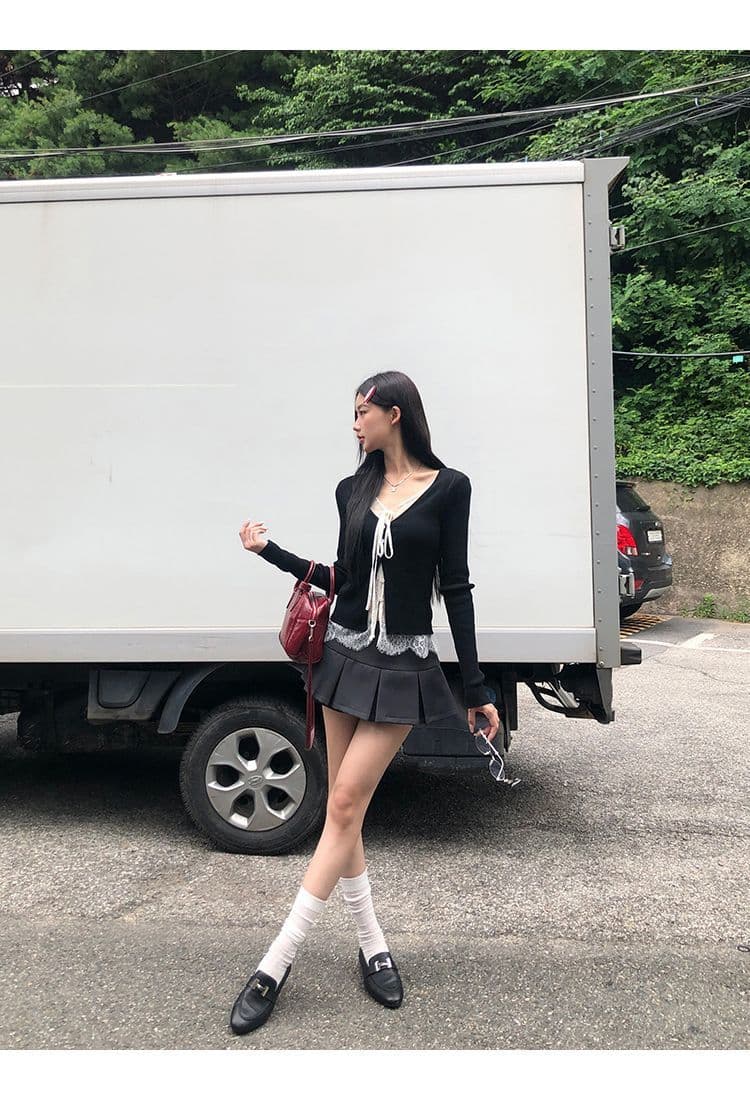 레드 맨 파빌리온 니트 스웨터 여성 착용 가져 가라. 검정색 외부 잡아라. 의류 레이스 페이크 레이어드 스웨터 코트 상세 이미지 19