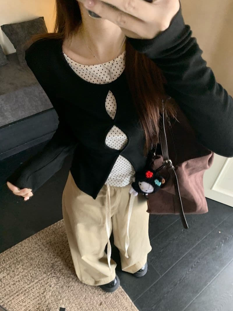 페이크 레이어드 패치워크 배색 긴팔 티셔츠 여성 가을 검정색 몸매 가꾸기 슬림해 보이는 쇼트 스타일 맨위 상세 이미지 2