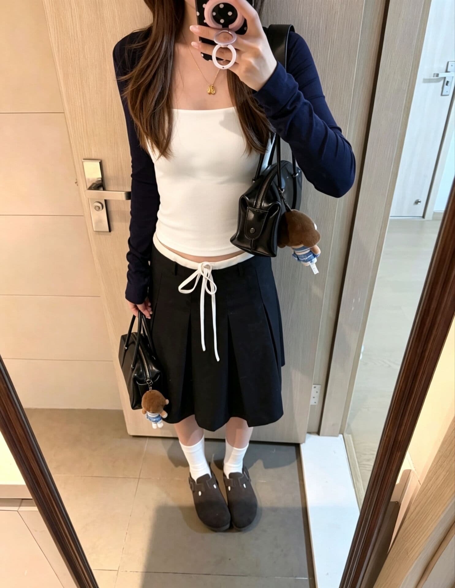 한 부서 작은 대중 광장 칼라 배색 페이크 레이어드 긴팔 티셔츠 상세 이미지 1