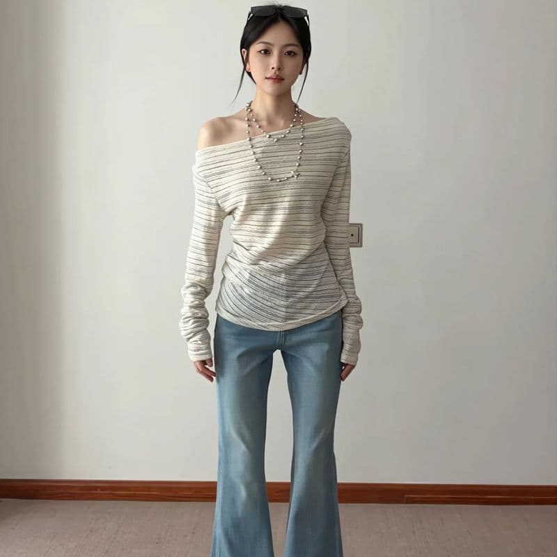 불규칙 스트라이프 비스듬한 어깨 긴팔 티셔츠 여성 여름 순수한 욕망 핫걸 오프숄더 맨위 얇은 스타일 태양 보호 셔츠 블라우스 이미지 3