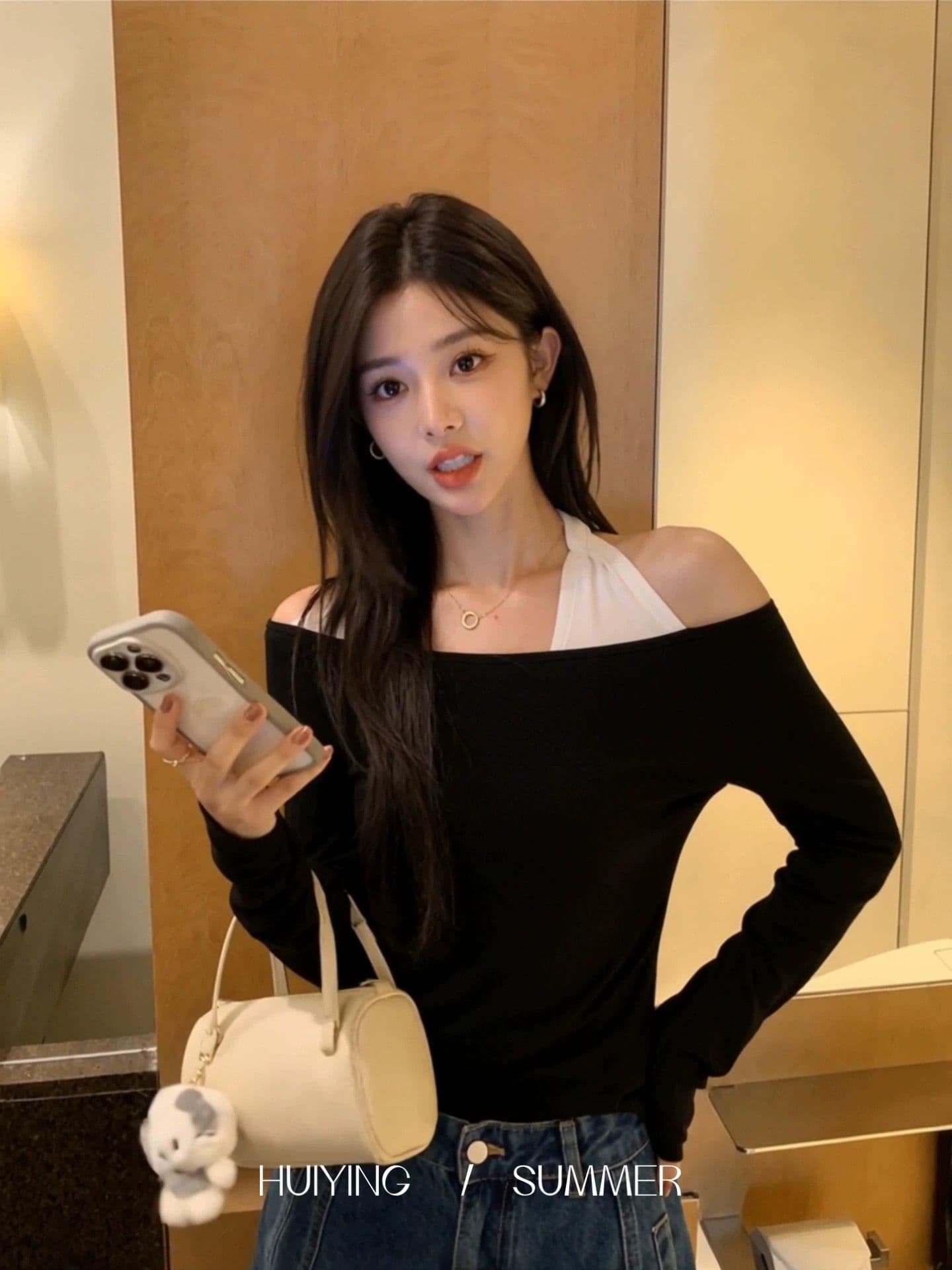 한 단어 오프숄더 행침 목 페이크 레이어드 긴팔 가을 새로운 몸매 가꾸기 핫걸 기본 셔츠 인사이드 잡아라. 의류 트렌디 상세 이미지 2