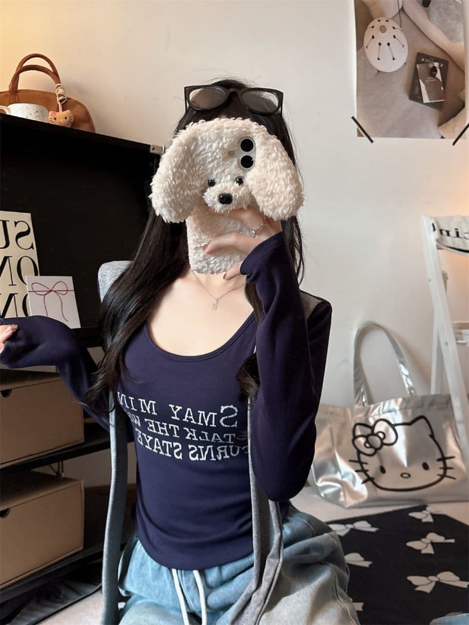 벨트 가슴 패드 페이크 레이어드 배색 알파벳 프린트 숄 긴팔 티셔츠 여성 몸매 가꾸기 허리 수축 인사이드 잡아라. 의류 상세 이미지 9