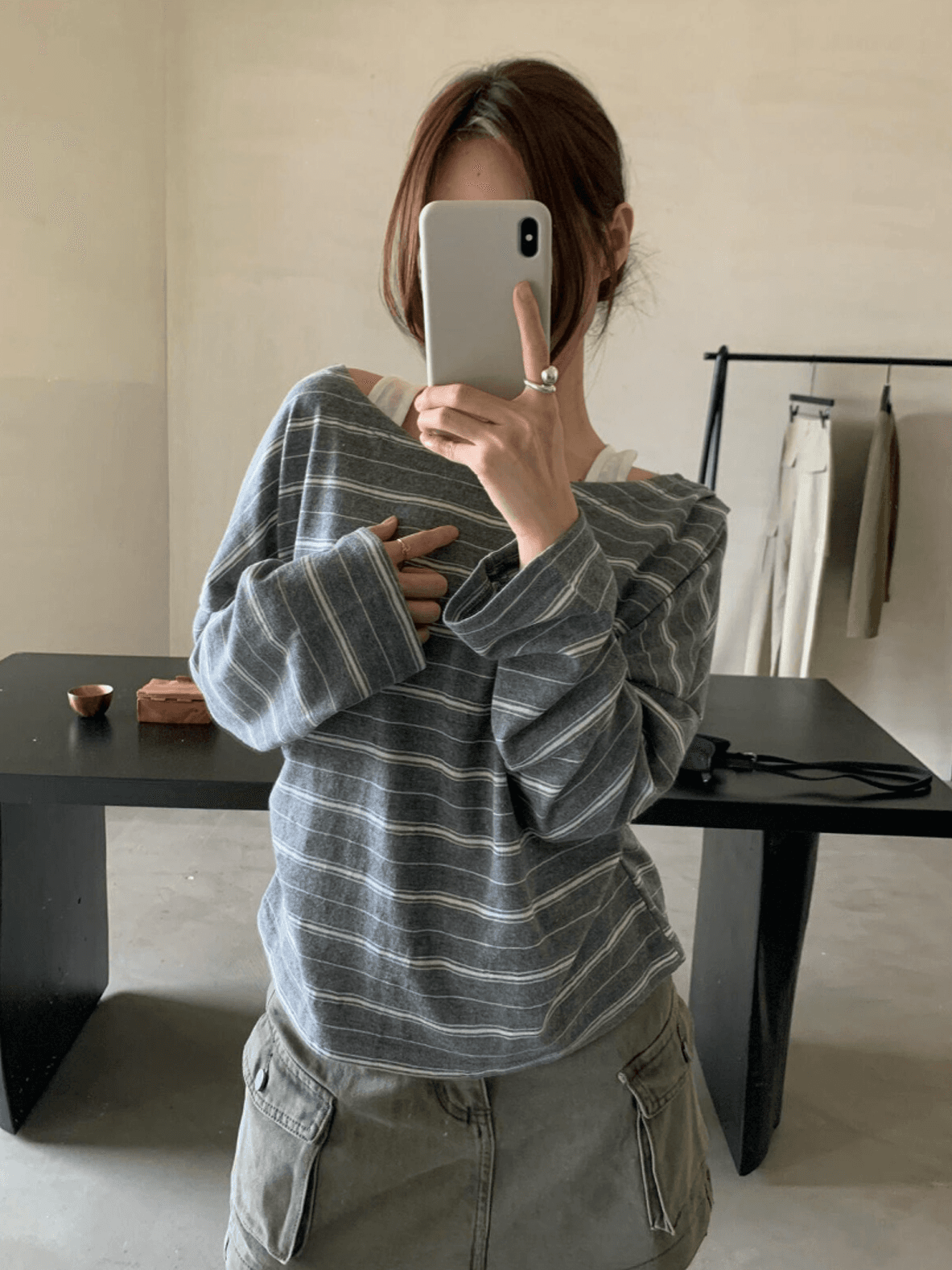 한 부서 이른 가을 스트라이프 긴팔 티셔츠 여성 페이크 레이어드 루즈핏 다용도 슬림해 보이는 캐주얼 맨위 상세 이미지 3