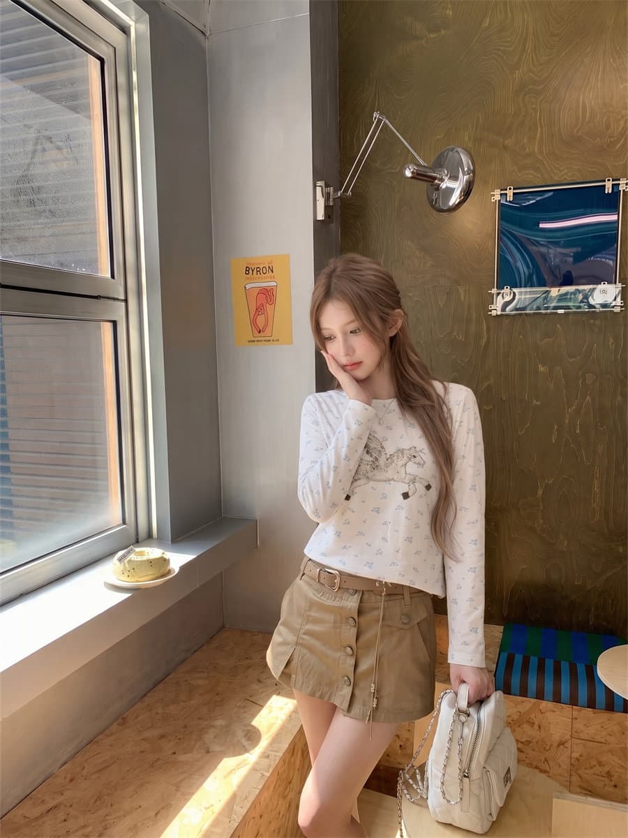 한 부서 레트로 캡처 꿈 유니콘 긴팔 티셔츠 여성 가을 라운드 넥 몸매 가꾸기 전체 인쇄 꽃무늬 기본 셔츠