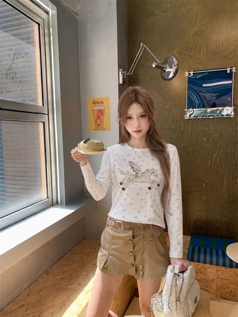 한 부서 레트로 캡처 꿈 유니콘 긴팔 티셔츠 여성 가을 라운드 넥 몸매 가꾸기 전체 인쇄 꽃무늬 기본 셔츠 이미지 3