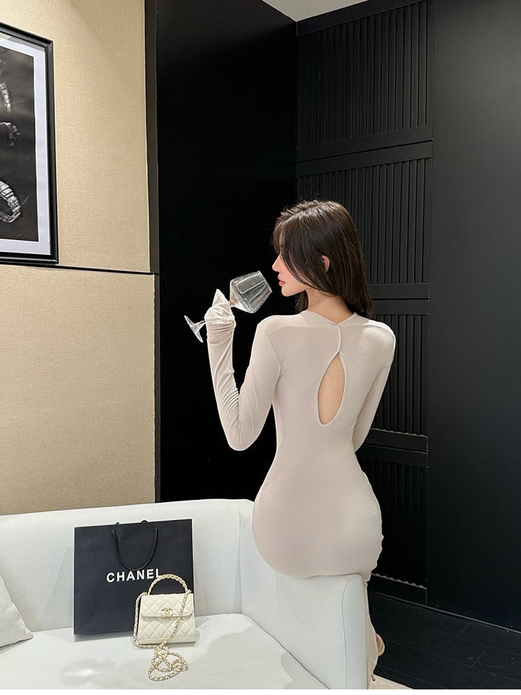 2026 가을 겨울 커브 조각품 교사 깊은 u 칼라 긴팔 드레스 복장 백리스 허리 수축 니트 롱 스커트 상세 이미지 3