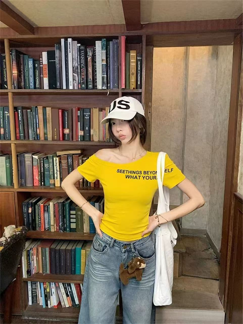 벨트 가슴 패드 아메리칸 핫걸 비스듬한 어깨 반팔 티셔츠 여성 여름 알파벳 프린트 몸매 가꾸기 쇼트 스타일 작은 맨위 상세 이미지 25