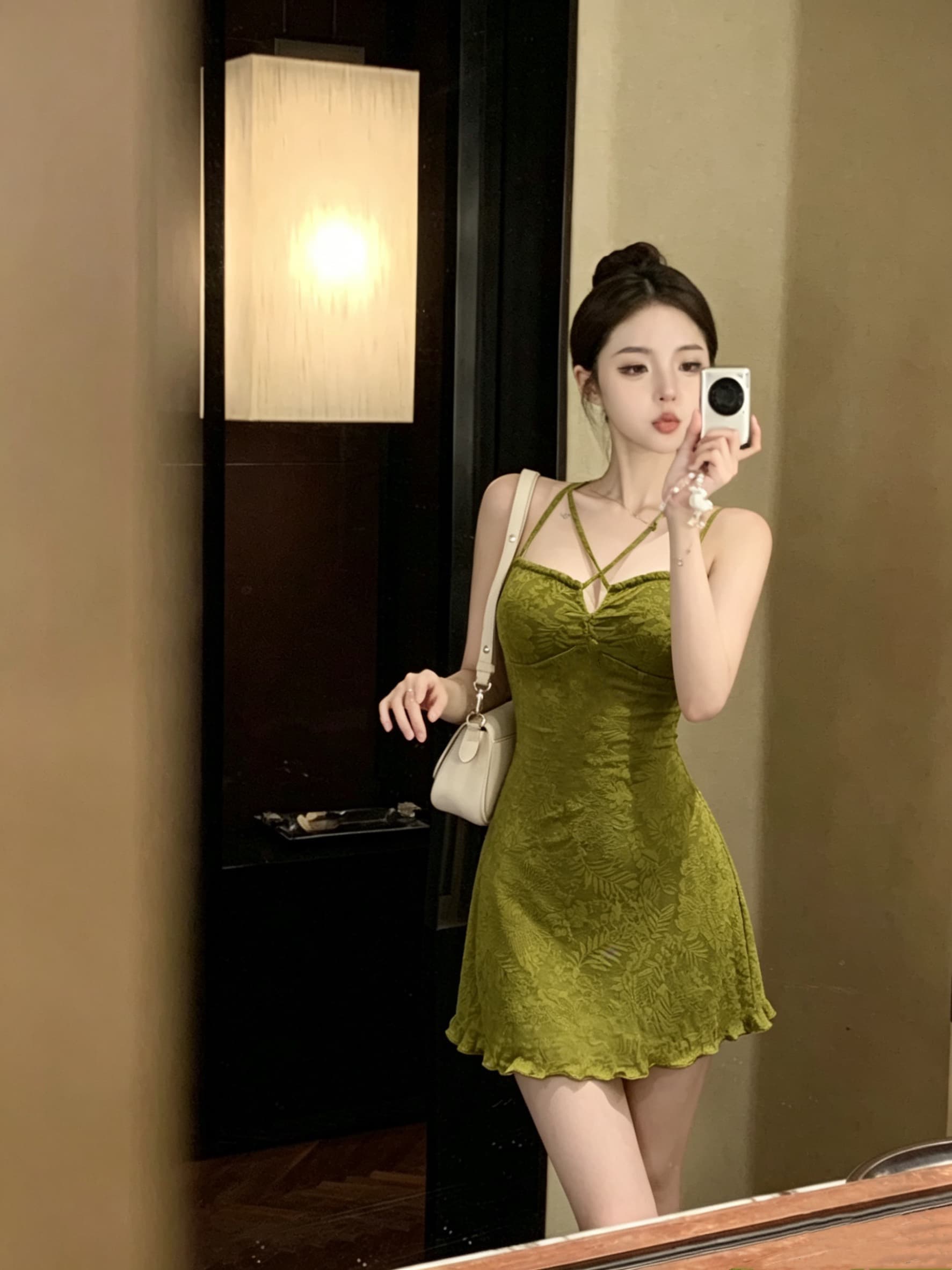 실사 정가 레트로 휴가 질감 슬립 여성 드레스 허리 수축 슬림해 보이는 한 마디 미니 스커트 상세 이미지 2